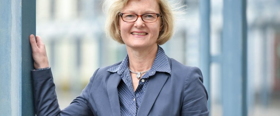 Die Juristin Elisabeth Nubbemeyer (54) ist seit Mai 2016 Leiterin der Justizvollzugsanstalt Gelsenkirchen.